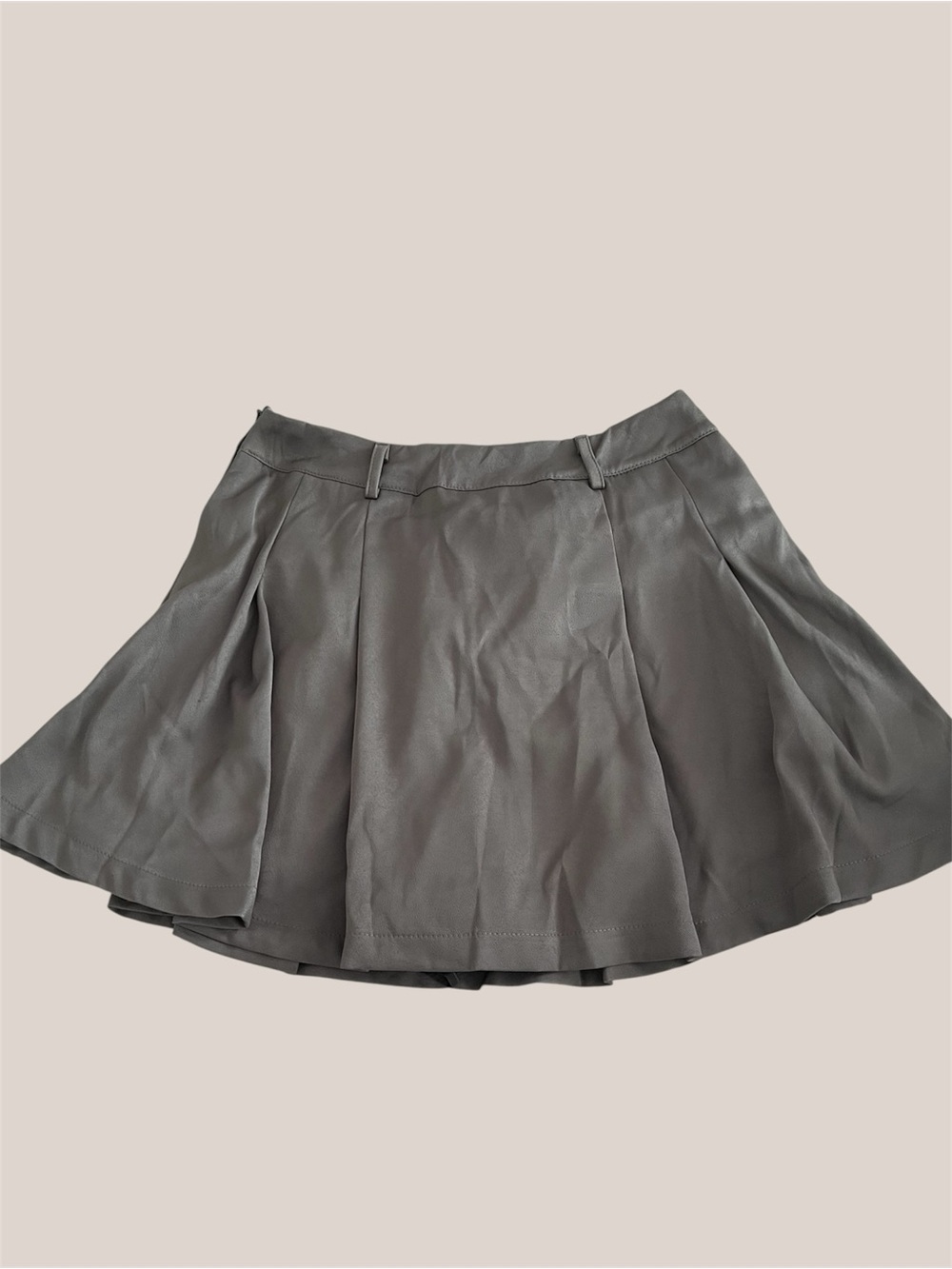 Gray Pleated Skirt